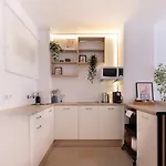 Increible Estudio Boutique Con Vista Al Mar Mediterraneo Benalmádena